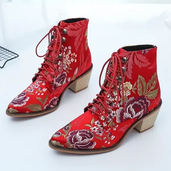 Этнические ботинки с острым носком и вышивкой, женские туфли-лодочки на низком каблуке, Красные сапоги на платформе, современные дизайнерские ботинки, большие размеры, женская обувь для банкета
